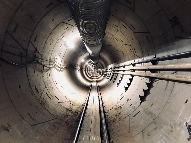 Musk test tunnel opens! First experience
