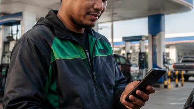 Maya App Revolutionizes Fuel Subsidy Access for Drivers in the Philippines