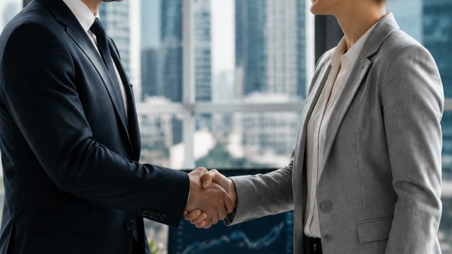 MoneyGram Teams Up with Solana: A Game-C